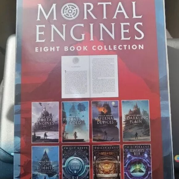 Mortal Engines Philip Reeve 8 Book Collection Box Set Scholastic Science Fiction - Picture 4 of 6